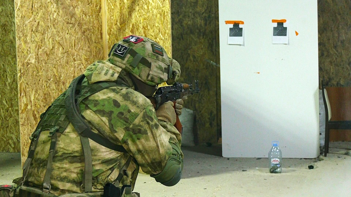    В СурГУ планируют создать военно-учебный центр