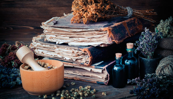 На Могущницу (20 февраля) поминали предков и готовили лечебные отвары. Фото: priferraz.com