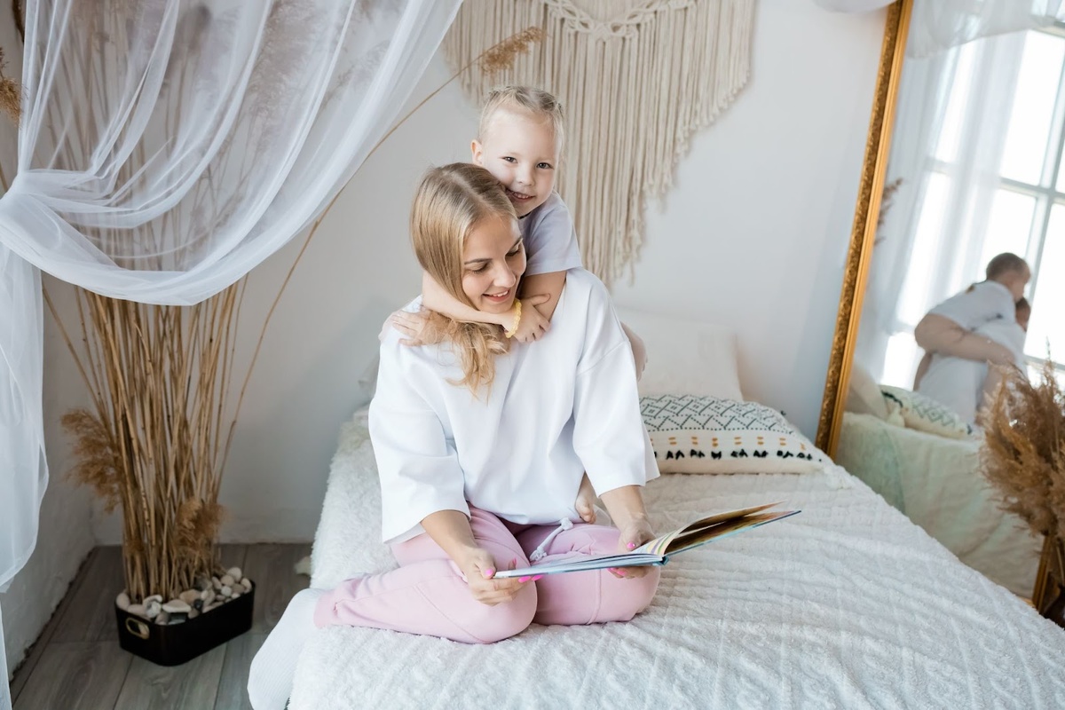 Прикосновения выражают поддержку лучше любых слов