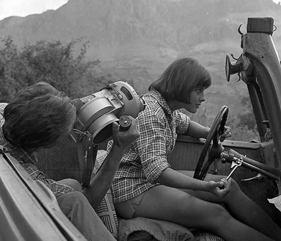 Наталья Варлей на съемках "Кавказской пленницы" 1966г