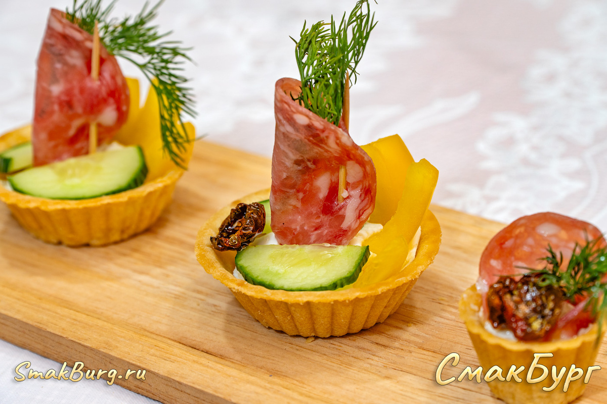 Универсальные праздничные закуски.  Эффектные в подаче, простые в повторении!