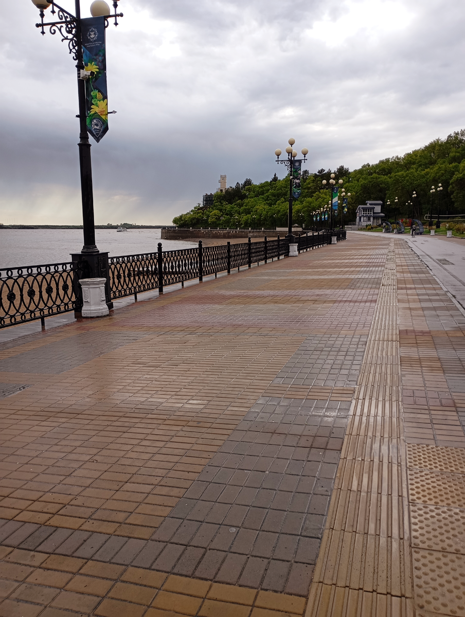 Набережная Хабаровска. Фото автора.