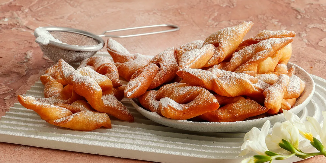 Хворост на молоке: лакомство для всей семьи