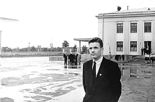 В молодости