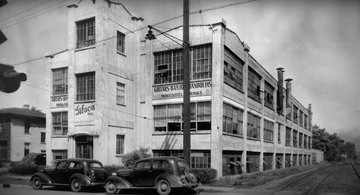 Фабрика Gibson в Каламазу