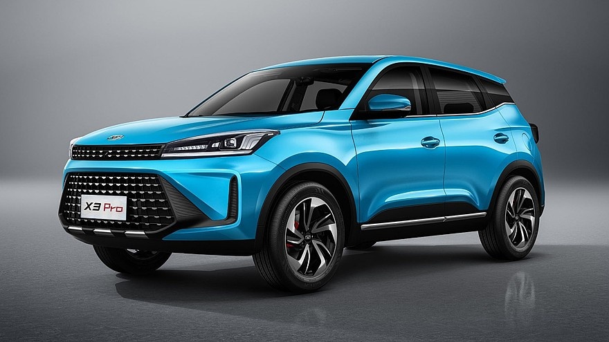    На фото: актуальный паркетник Kaiyi X3 Pro