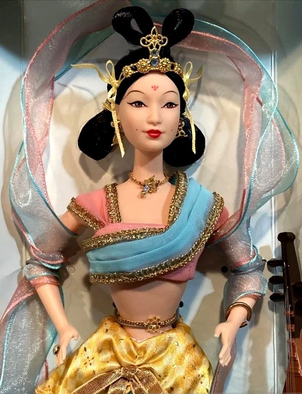 Коллекционная кукла Барби Юмин Barbie Yuming