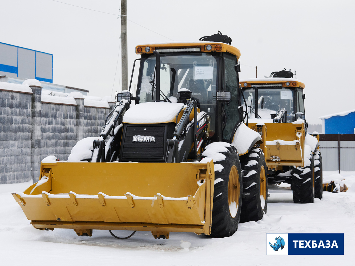 Экскаватор-погрузчик XGMA