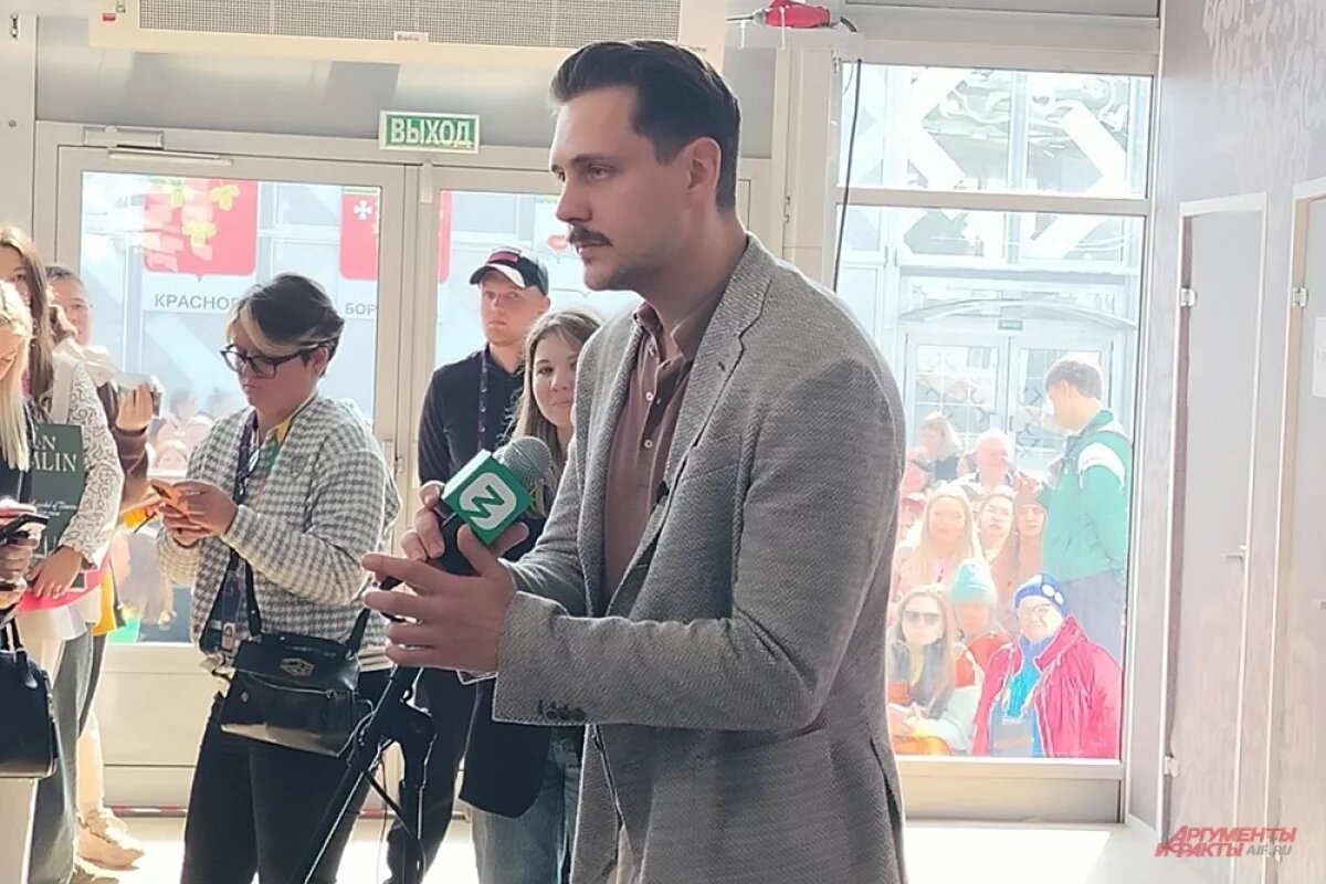    Милош Бикович рассказал, как по его требованию переписали сценарий фильма