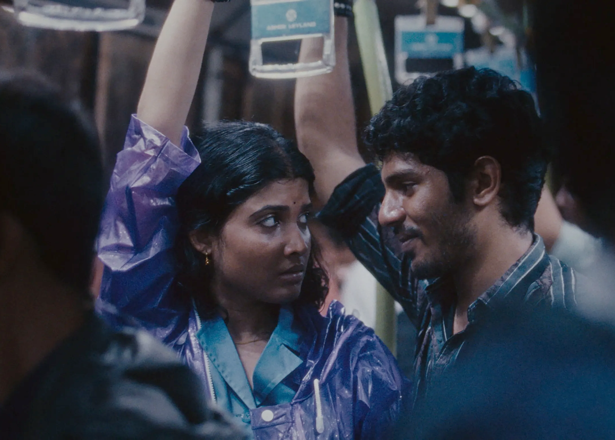 Кадр из фильма «Все, что нам кажется светом». © Режиссёр Паял Кападиа / Petit Chaos, 2024