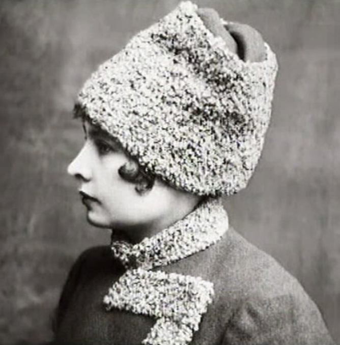 София де Боде (1897-1918). Источник - https://ru.wikipedia.org/wiki/Де_Боде,_София_Николаевна