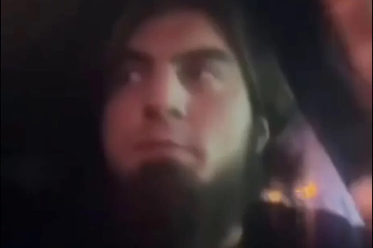    Боец ММА Вагабов, которому приписали порнокадры, вышел на связь и выругался