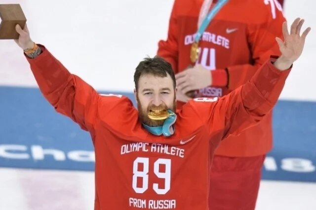    Капитан хоккейного клуба ЦСКА Никита Нестеров. Досье