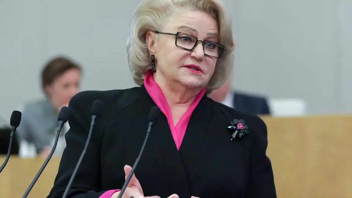    Председатель Комитета Госдумы РФ по защите семьи, вопросам отцовства, материнства и детства Нина Останина.