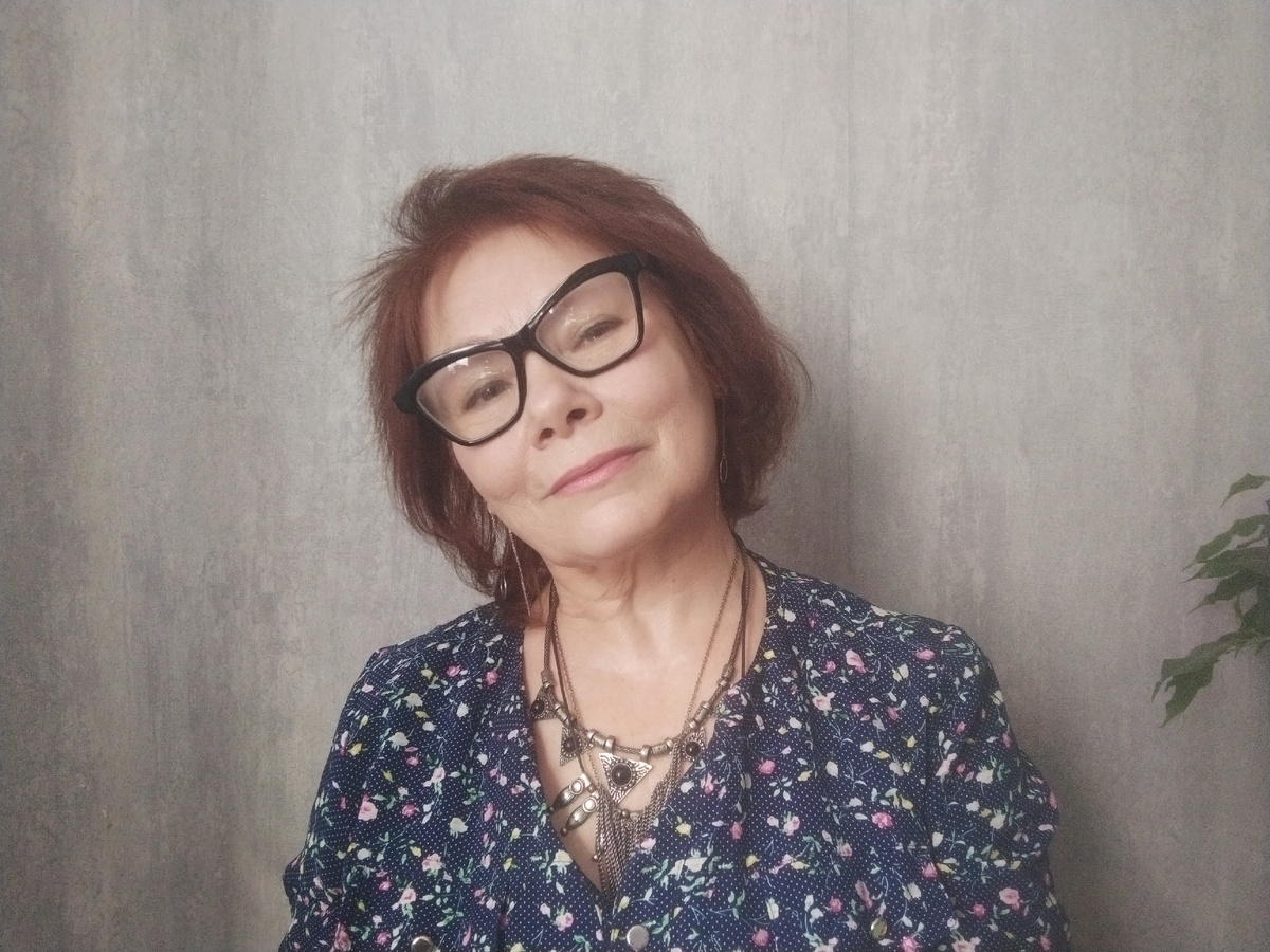 Мне 62 года. Обожаю природу и психологию. Делаю натуральную косметику