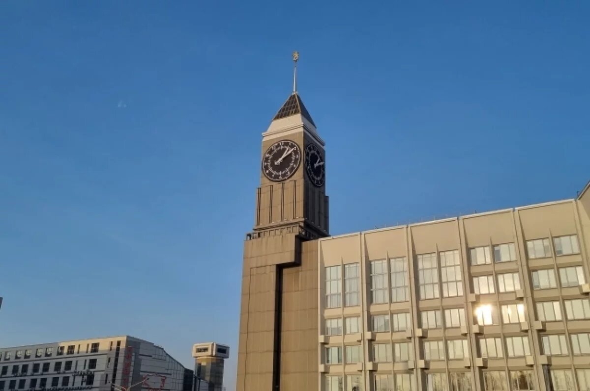    Вице-мэр Красноярска из Москвы увольняется, проработав 2,5 месяца