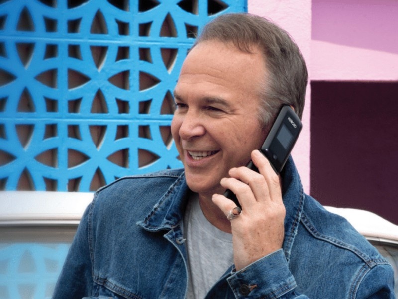    Олдскул-раскладушку Xenium X680 представили в России