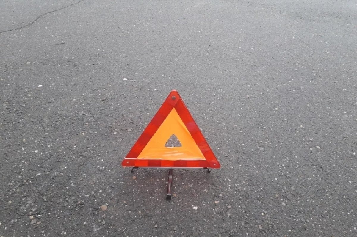    Автобус насмерть сбил женщину на остановке около Московского вокзала