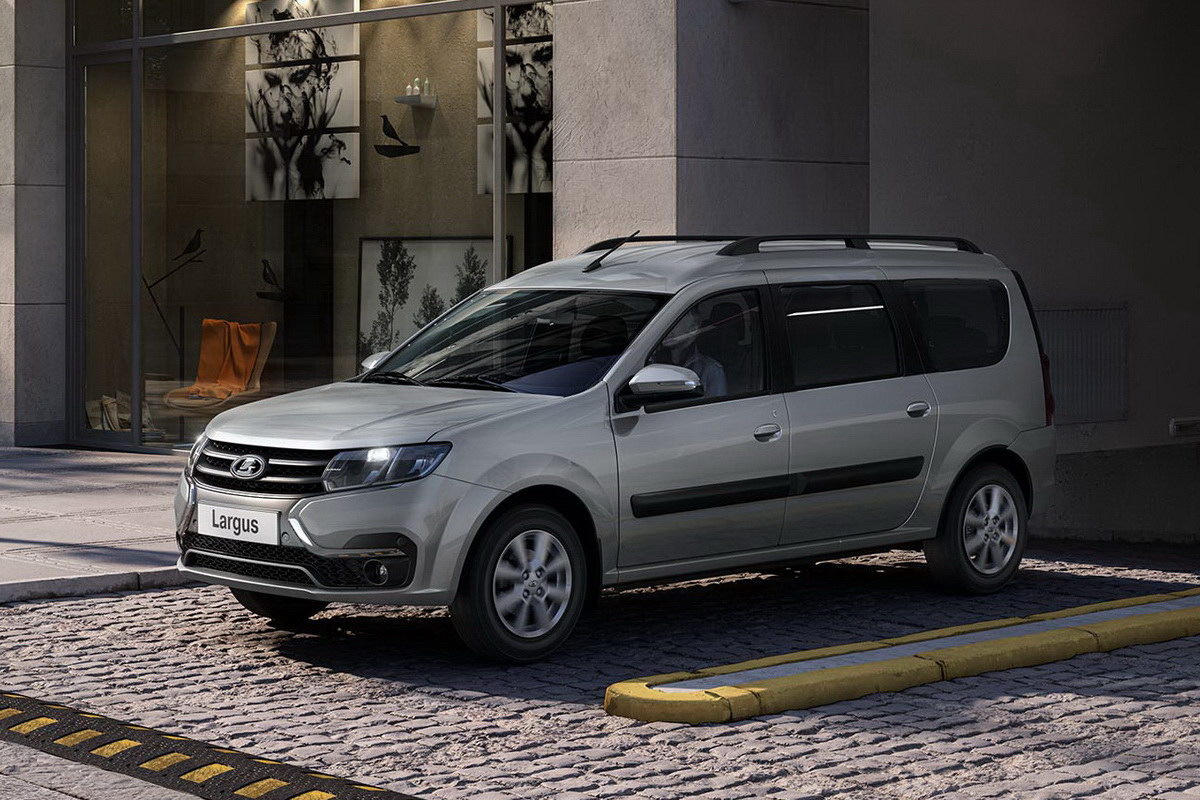 Lada Largus в городе