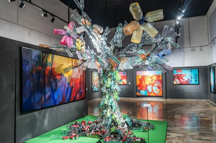 Сардор Нугманов. «Дерево жизни». Инсталляция