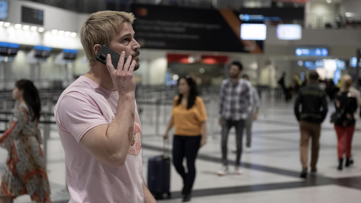 Кадр из фильма "Рейс навылет"