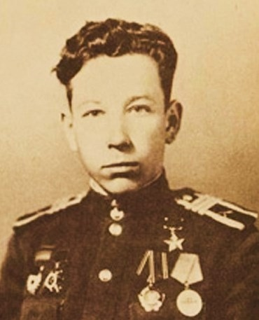 Вспомним героя-артиллериста, родившегося 23 февраля 1925 года