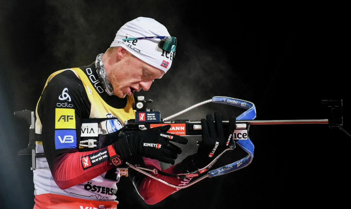 Йоханнес Бё провалил индивидуальную гонку на чемпионате мира. Фото: соцсети