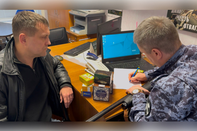 За неделю росгвардейцы выдали тверичанам 350 лицензий на оружие