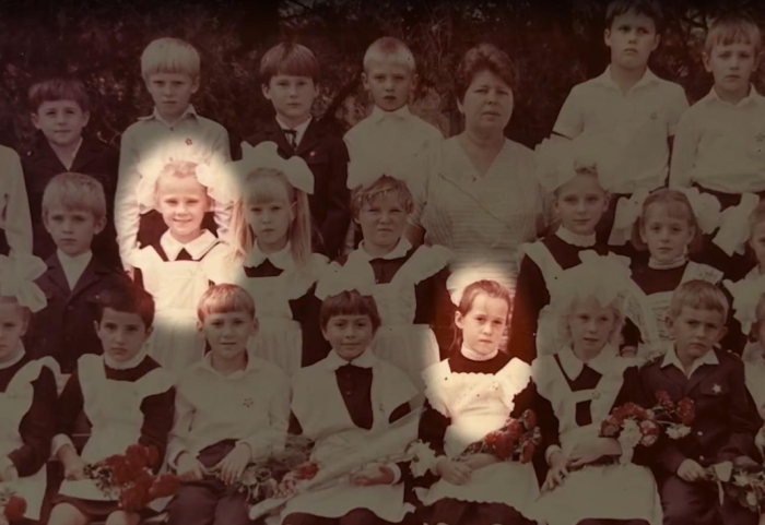 Анна Обухова и Ирина Шумилова учились в одном классе. / Фото: starhit.ru