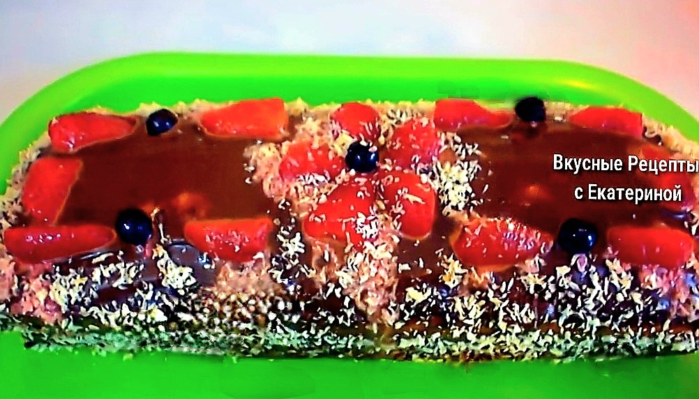 Кекс можно посыпать сах.пудрой или украсить, по желанию.