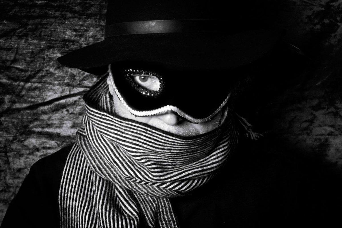 Злобный нарцисс строит свою личность вокруг грандиозного представления о себе как о морально добром человеке