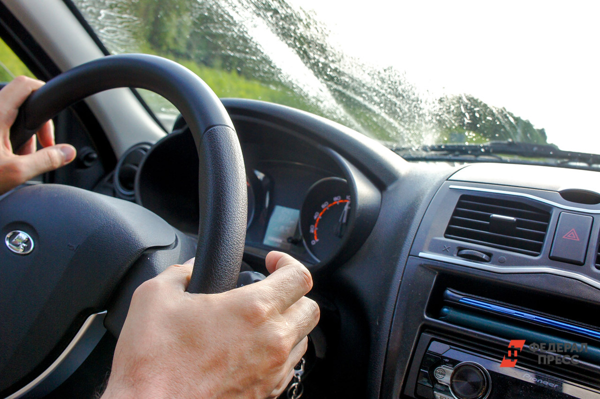 Чтобы снять автомобиль с учета, больше не потребуется ходить в Госавтоинспекцию.  Фото: Фото: ФедералПресс / Елена Майорова