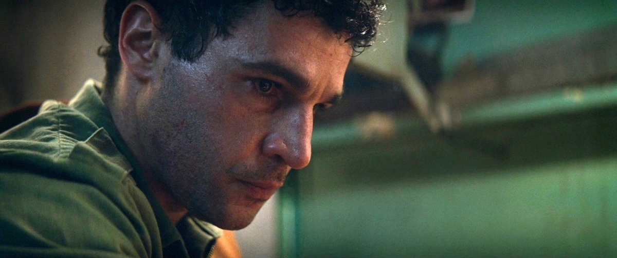 Кадр из к/ф Wolf Man.