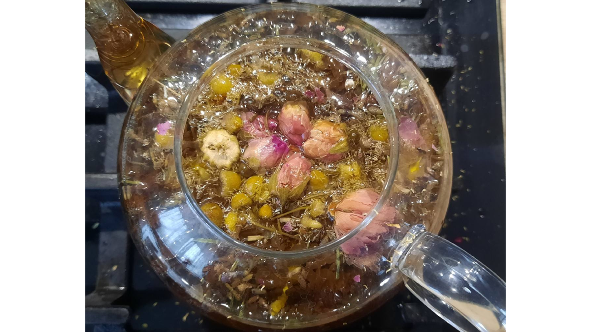    Ингредиенты для чая Таня сушит сама. Фото из личного архива героини