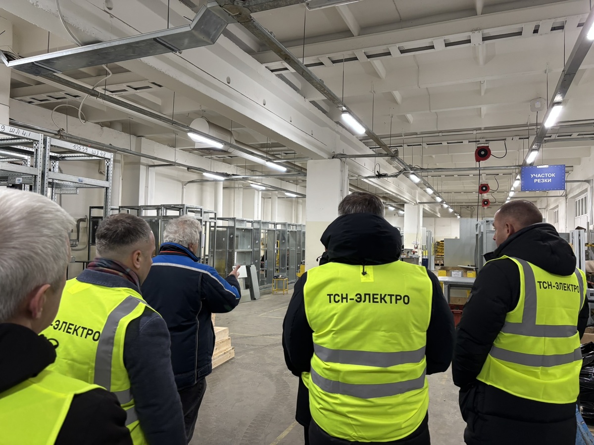 Обзорная экскурсия по проиводству «ТСН-электро» для делегации «КЭАЗ»
