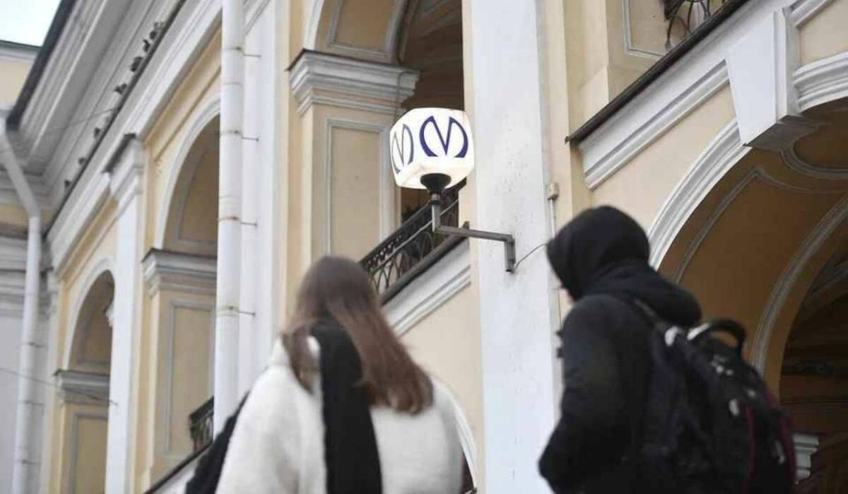     Метро в Петербурге. Источник: kp.ru Автор фото: Алексей Булатов