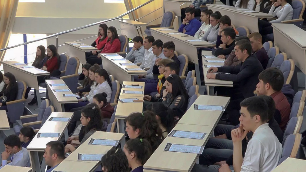 © Facebook/ Շիրակի Պետական Համալսարան