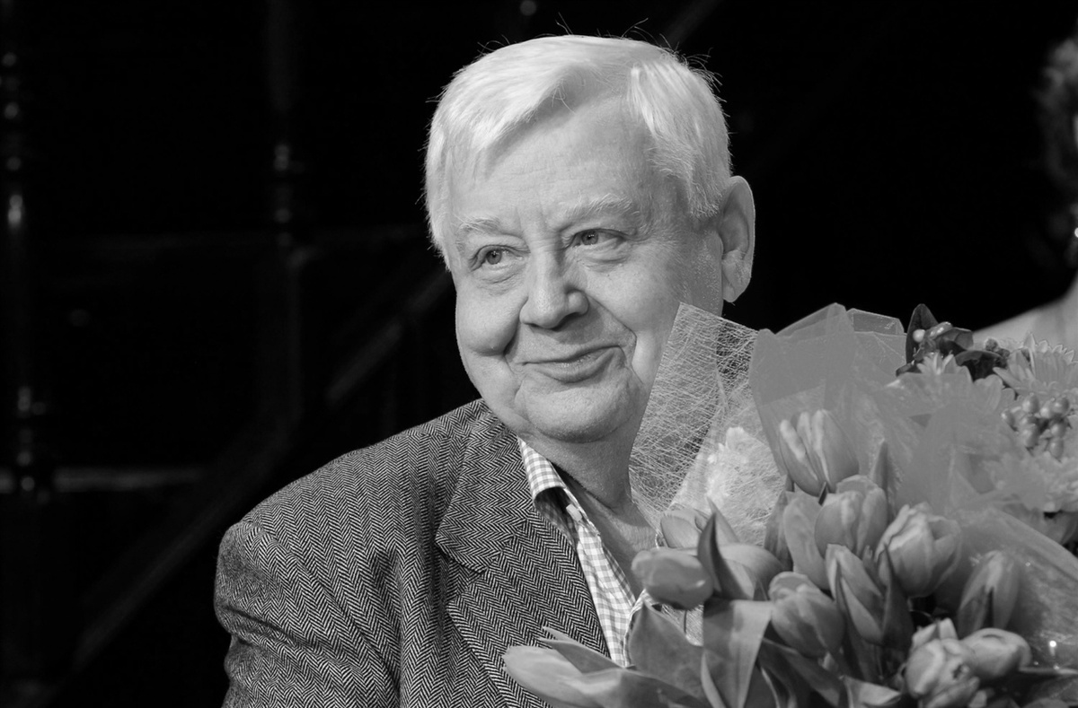 Советский и российский актёр и режиссёр театра и кино, педагог. 