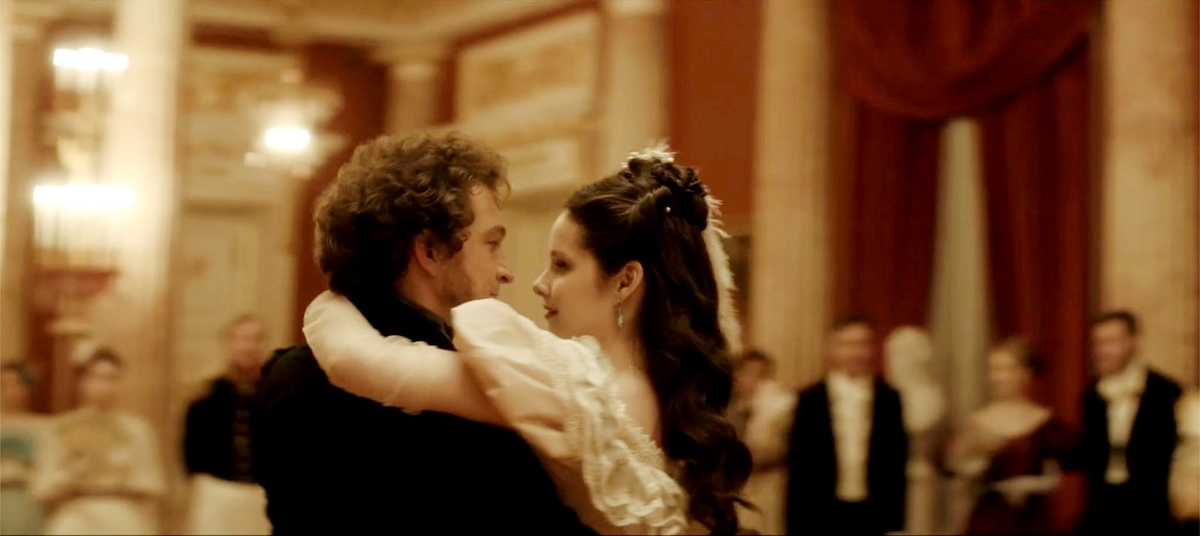 Кадр из фильма "Натали и Александр " https://www.kino-teatr.ru/kino/movie/ros/174524/foto/