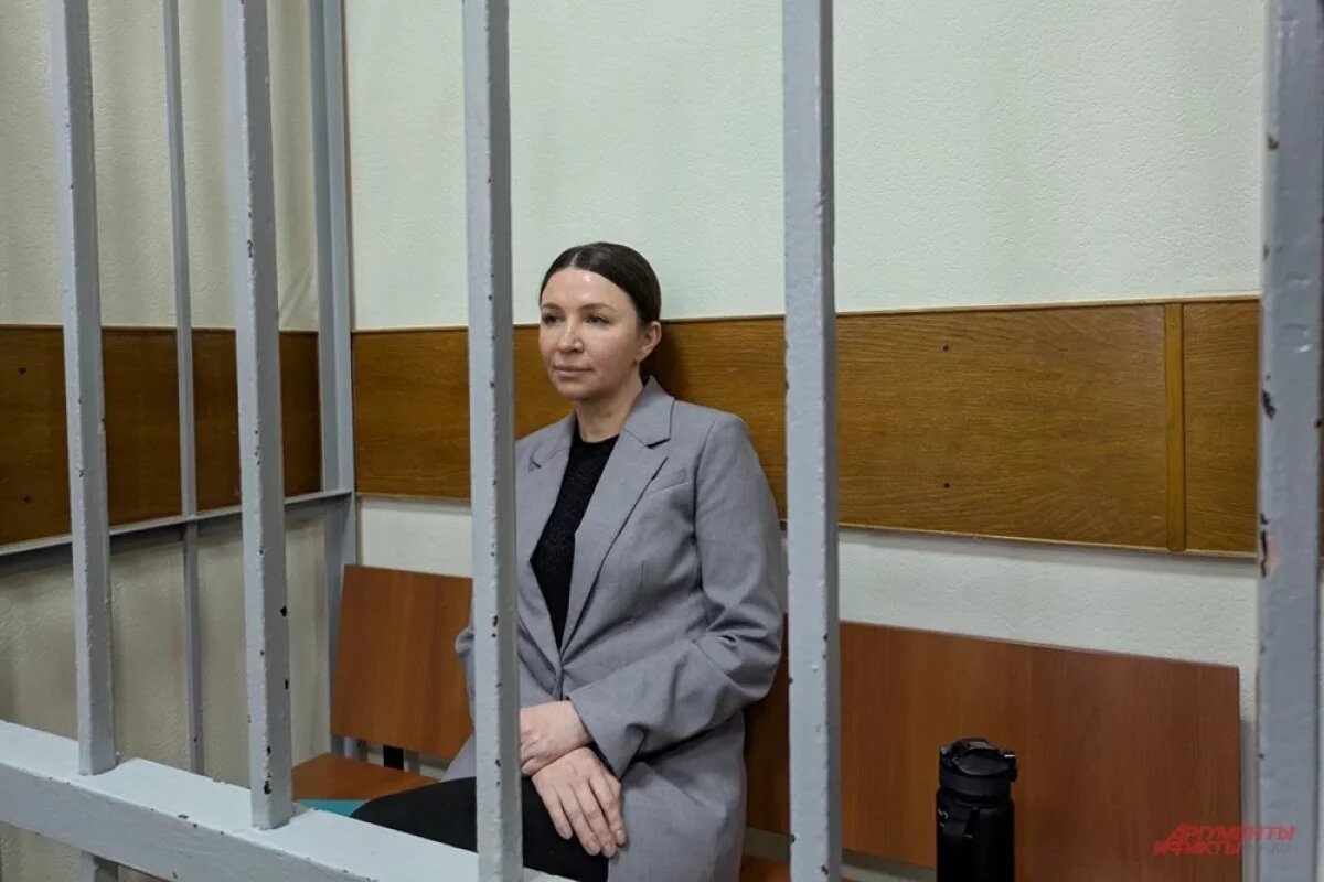    Елена Блиновская может лишиться недвижимости в Крыму.