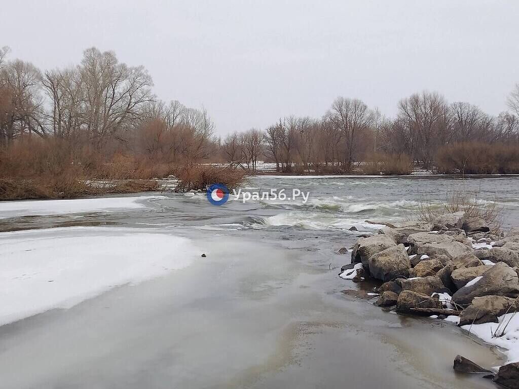    Урал в Оренбурге и Орск стабилен, уровень реки не растет