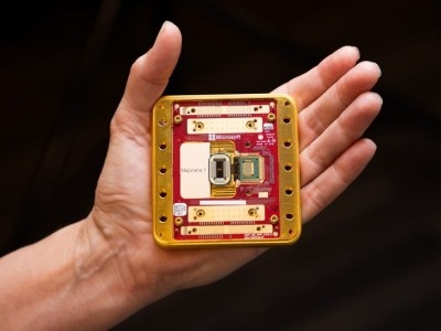    Microsoft показала квантовый процессор, который создавала 17 лет