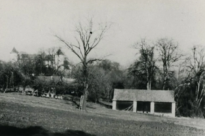 Сарай, где прятался Пилецкий после побега
