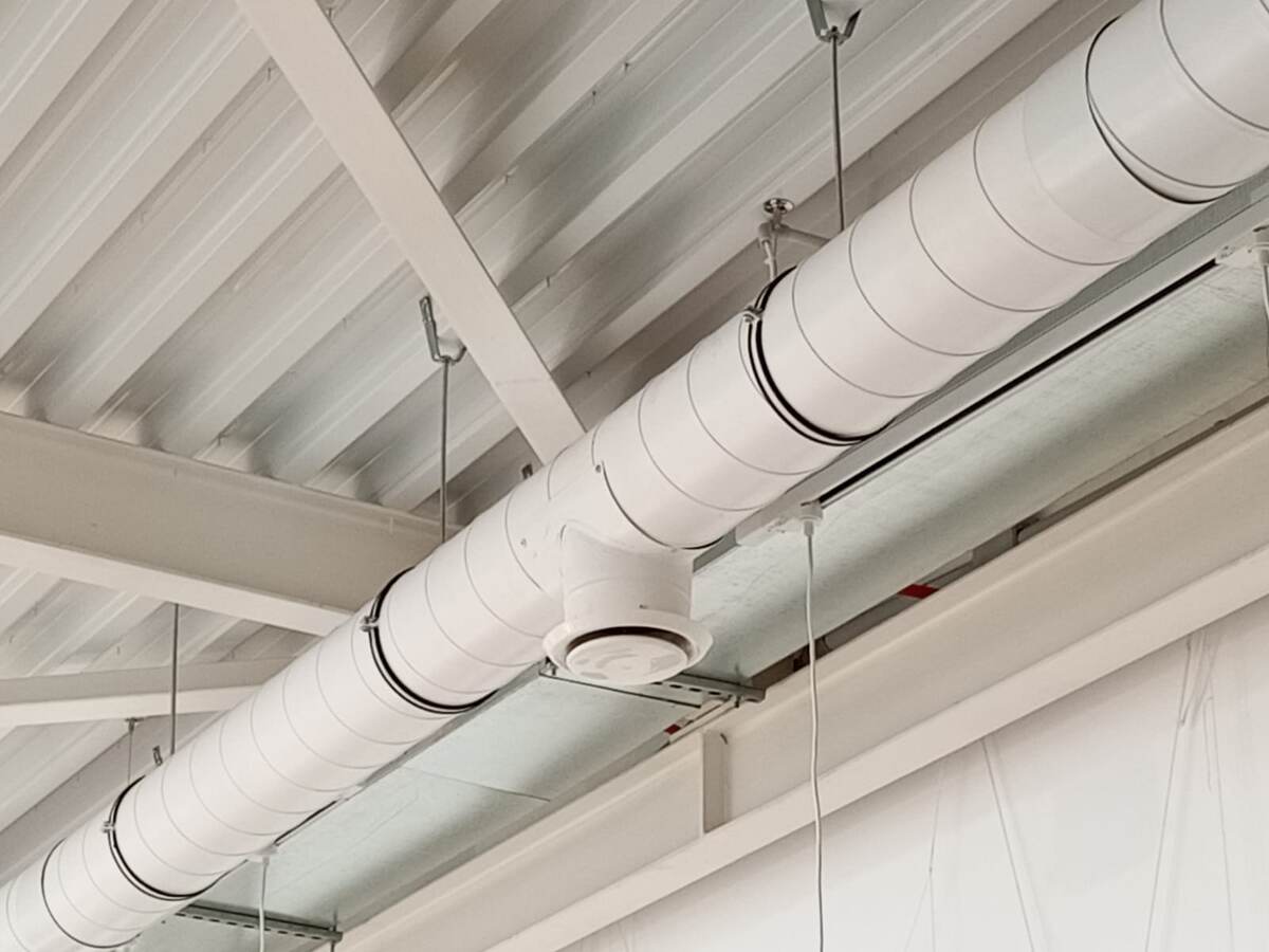 Окрашенные белые воздуховоды от компании "Вент Юг"