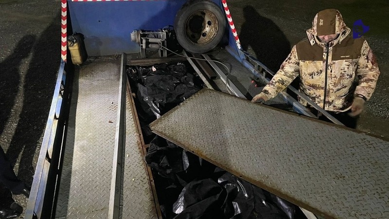    Тайник, в котором пытались провезти осетрину Фото: ГУ МВД РФ по СКФО