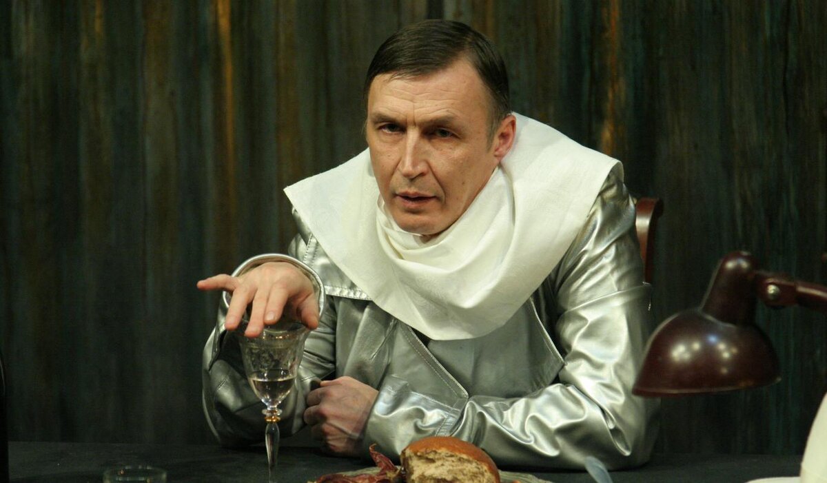     Умер актер из "Улицы разбитый фонарей" Геннадий Косарев