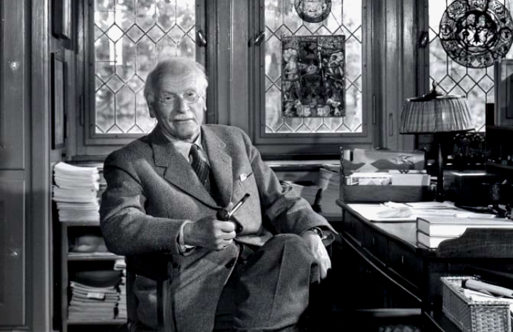 Карл Густав Юнг