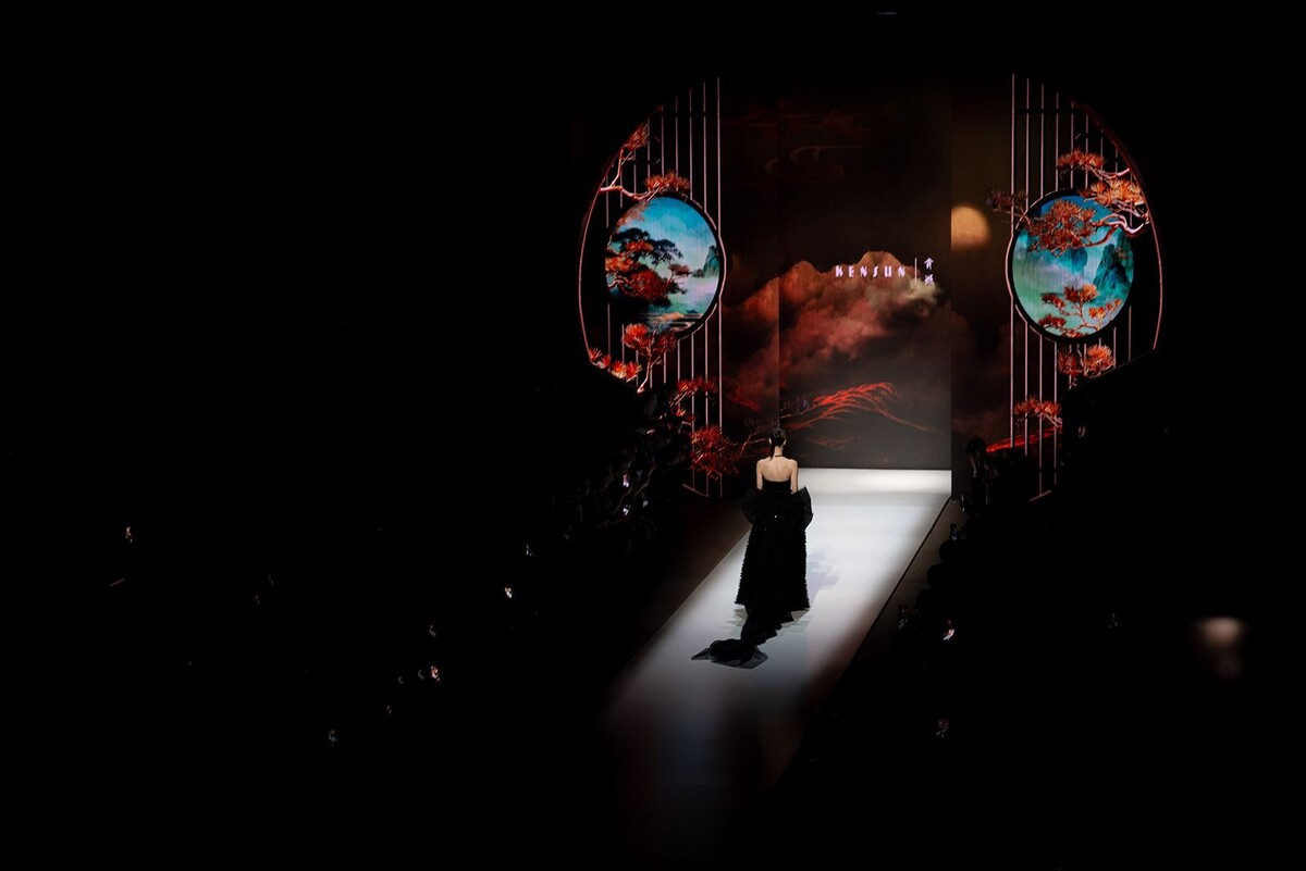    Более 1000 заявок подано на участие в четвертой Московской неделе моды