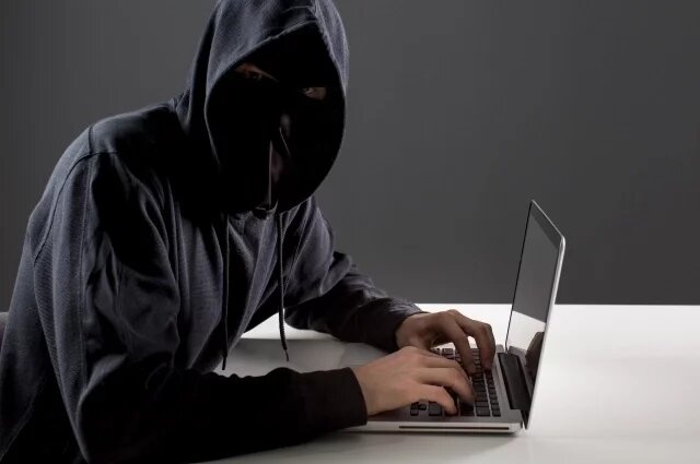    Почему власти и силовики в России не справляются с киберпреступностью?