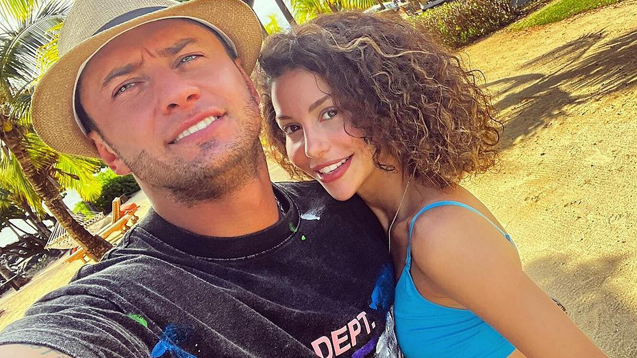     Источник здесь и далее: соцсети